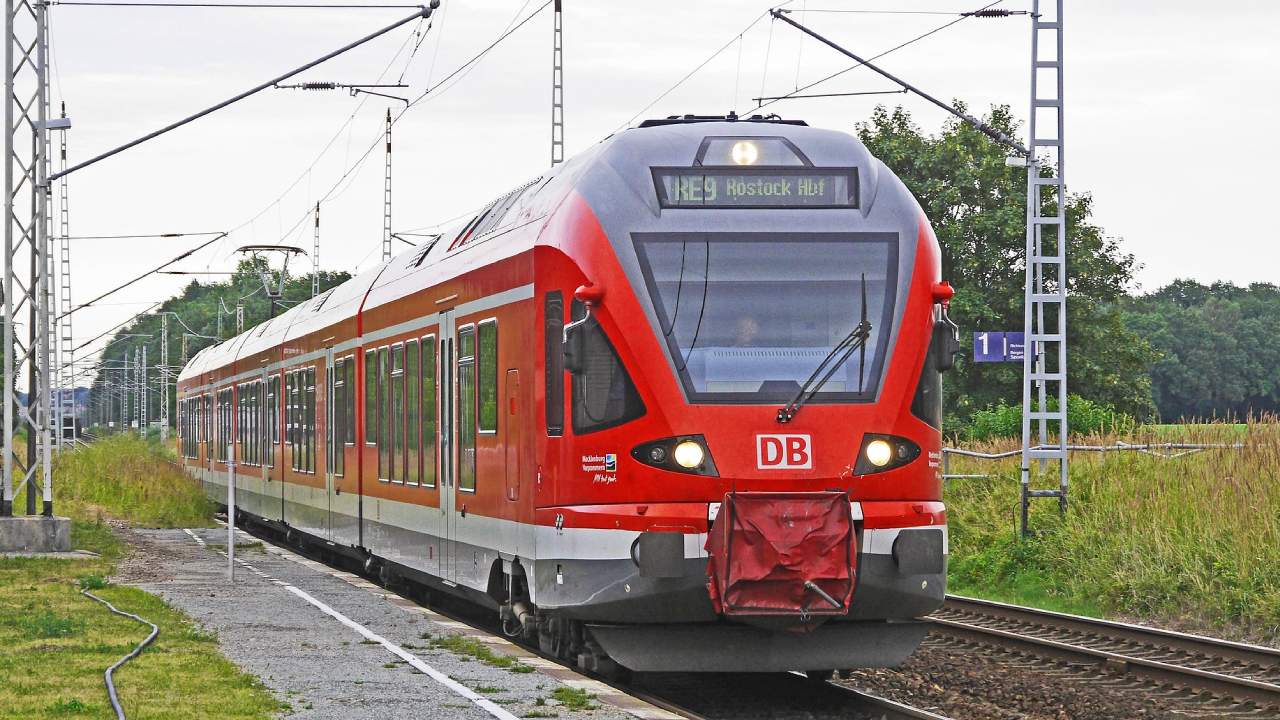 Siz DB'nin gelmesini beklerken bakın onlar ne yaptı