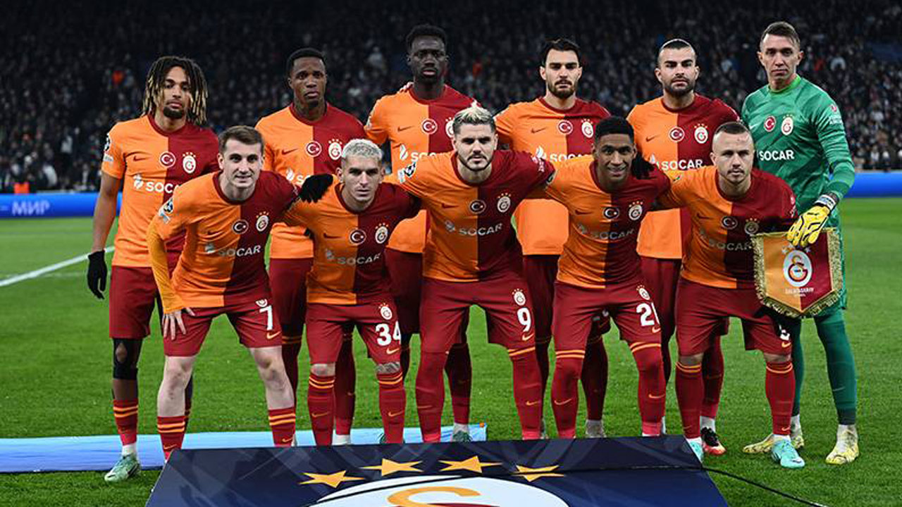 Galatasaray’a hakaret eden futbolcu Galatasaray’ı yaktı