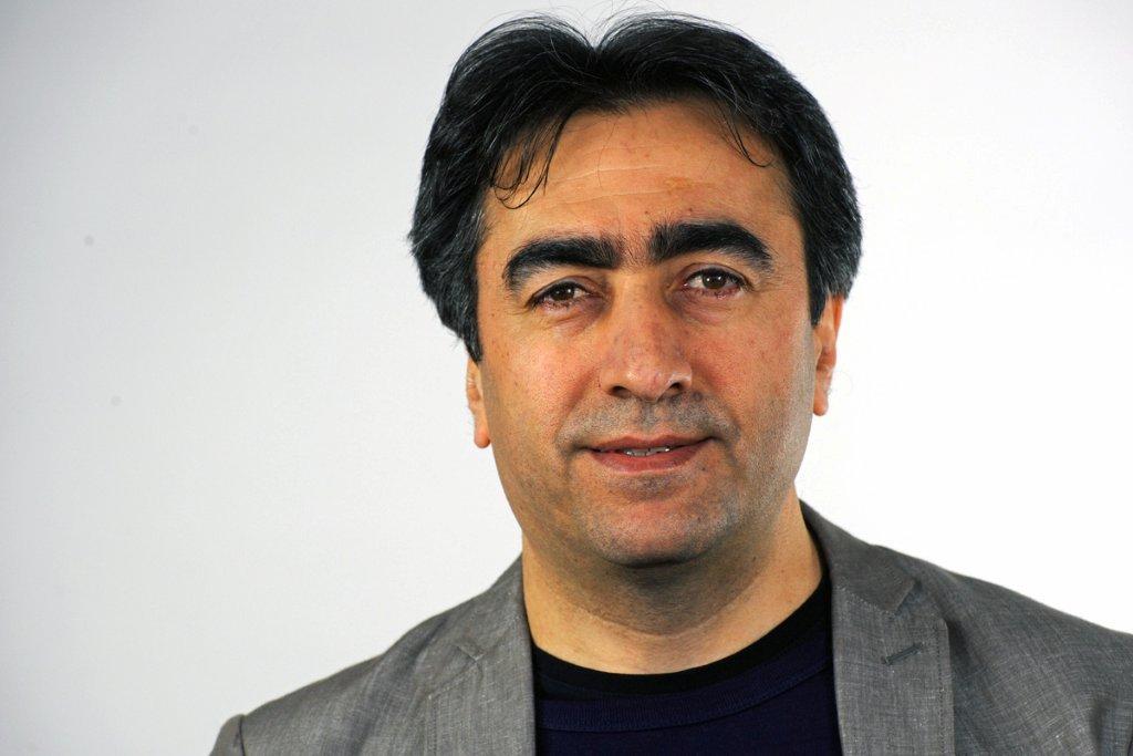 Die Linke, toplu taşıma ücretlerini düşürecek