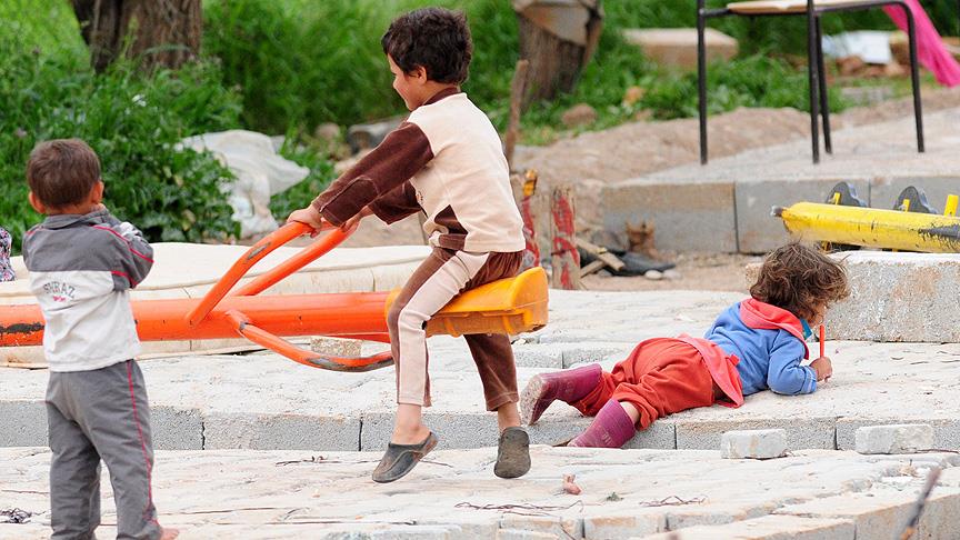 Mülteci çocuklara bakıcı aile bulanamıyor