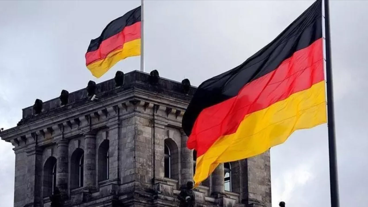 Almanya'dan vatandaşlarına çağrı: Ülkeyi terk edin