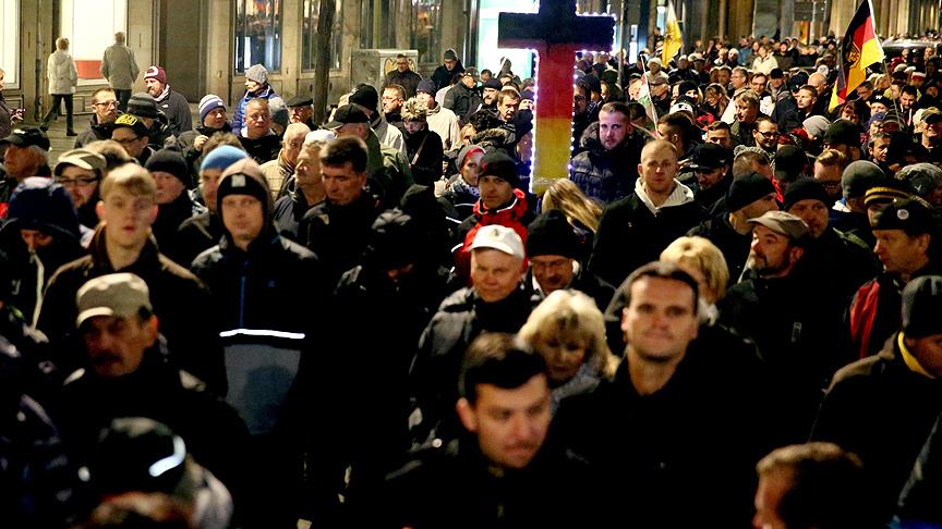 PEGİDA, Avrupa yürüyüşüne hazırlanıyor