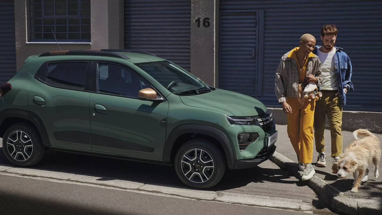 Dacia'dan "çevre bonusu" indirimi: Elektrikli SUV, Almanya'da yarı fiyatına alınabiliyor