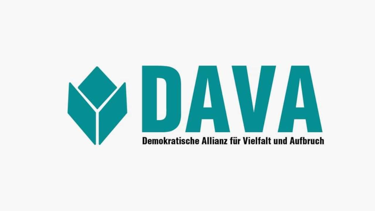 Almanya'daki Türkler "DAVA"yı kurdu