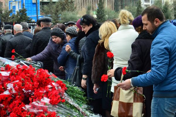 Hocalı Katliamı'nda hayatını kaybedenler anıldı