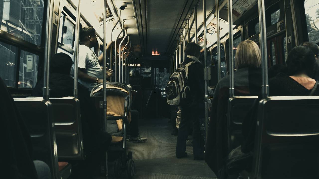 Almanya'da yüzlerce metro, tramvay, otobüs ve feribot seferi iptal edilecek