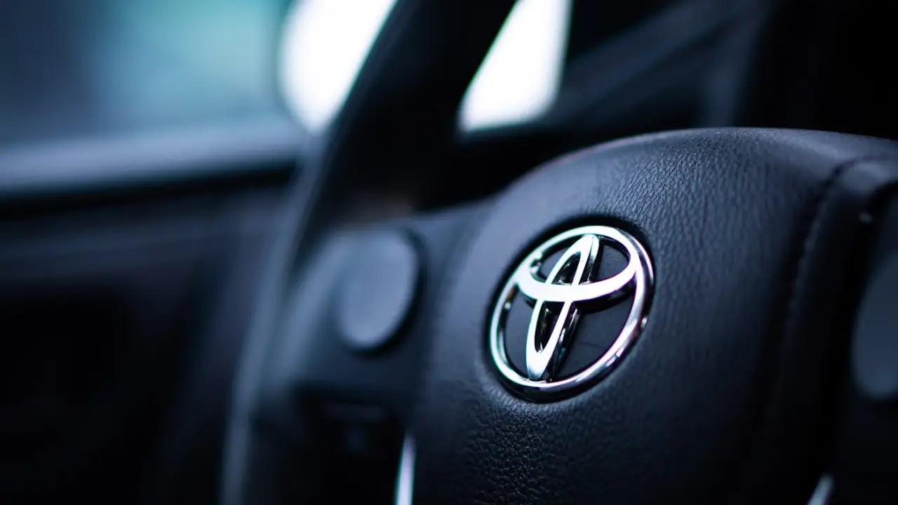 Toyota'dan 10 modelin teslimatını durdurma kararı