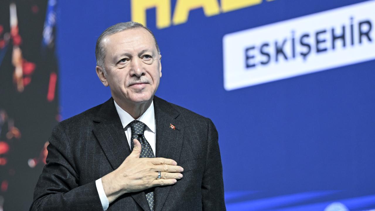 Erdoğan 2028 seçimleri için adaylığını açıkladı