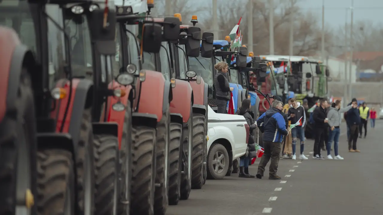 Macaristan'da çiftçiler AB'nin tarım politikalarını protesto etti