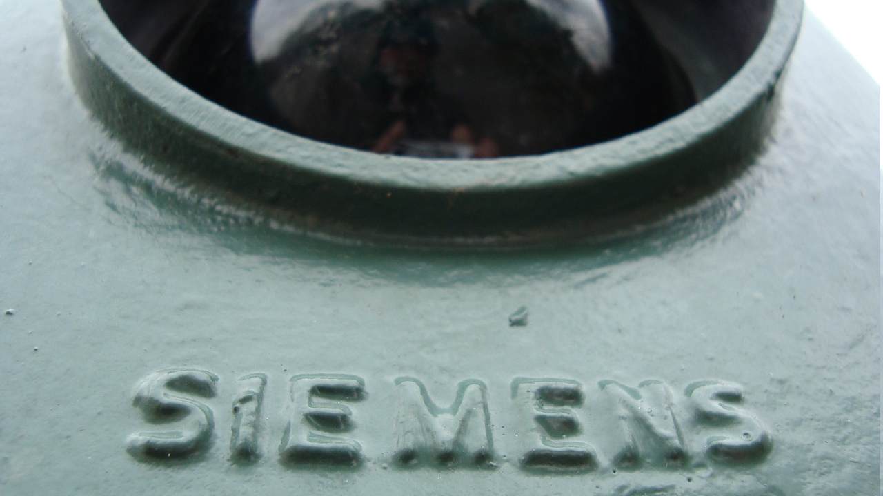 Alman Siemens Rusya'daki adını "Sistems" olarak değiştirdi