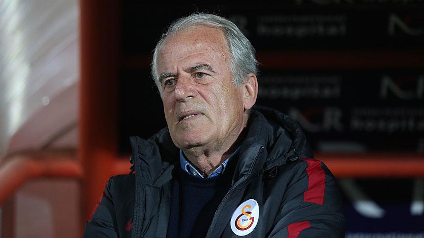 Mustafa Denizli istifa etti