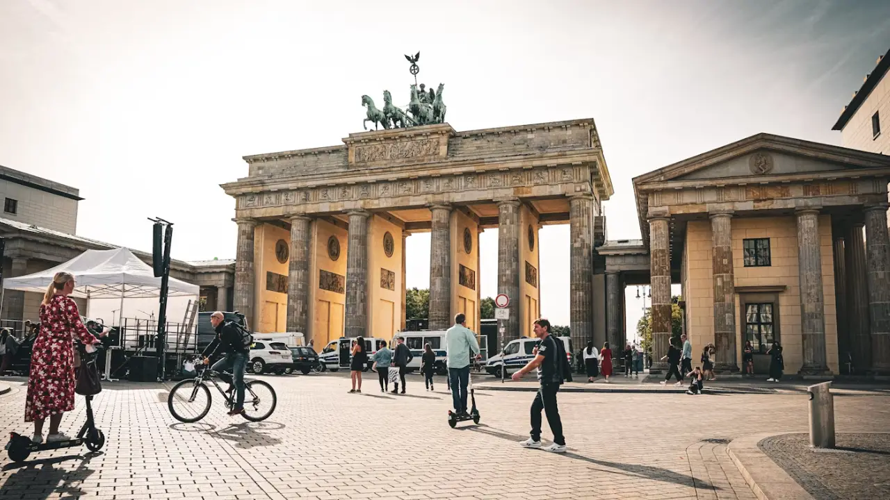 İnşaat şirketi battı, Berlin'deki anıt tehlike altında