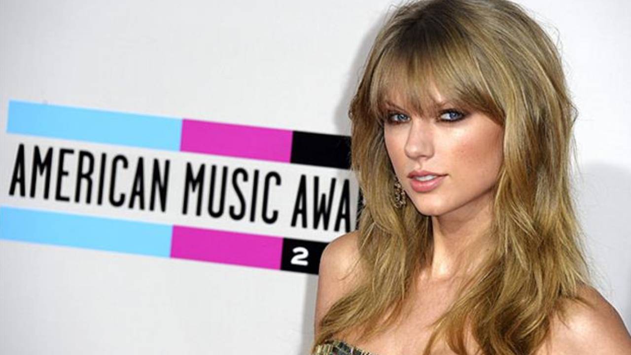 Binlerce kişi aynı anda Taylor Swift'i yuhaladı