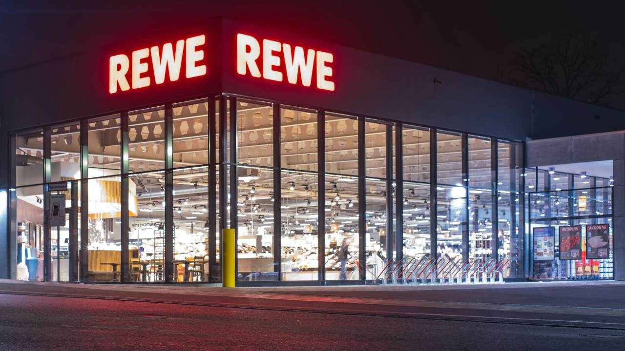 Rewe, müşterilerine nasıl hırsızlık yapılacağını anlattı