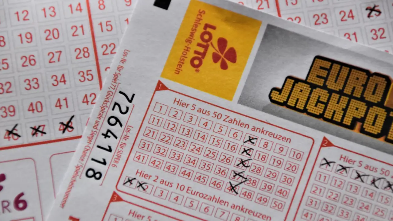 Unutulan servet: Milyonlarca dolarlık loto serveti kayboldu!