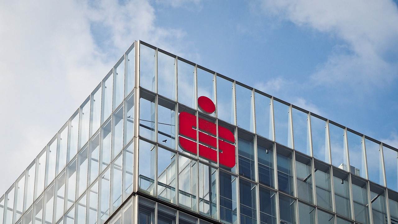 Sparkasse, müşterilerini dolandırıcılığa karşı uyardı: Tek tıklamayla hesabınızdaki para kayboluyor