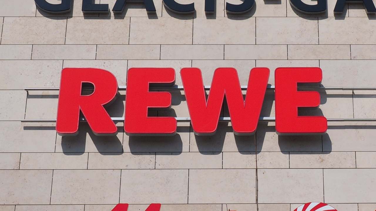 Rewe'den kapatma kararı: Talep yeterli değil