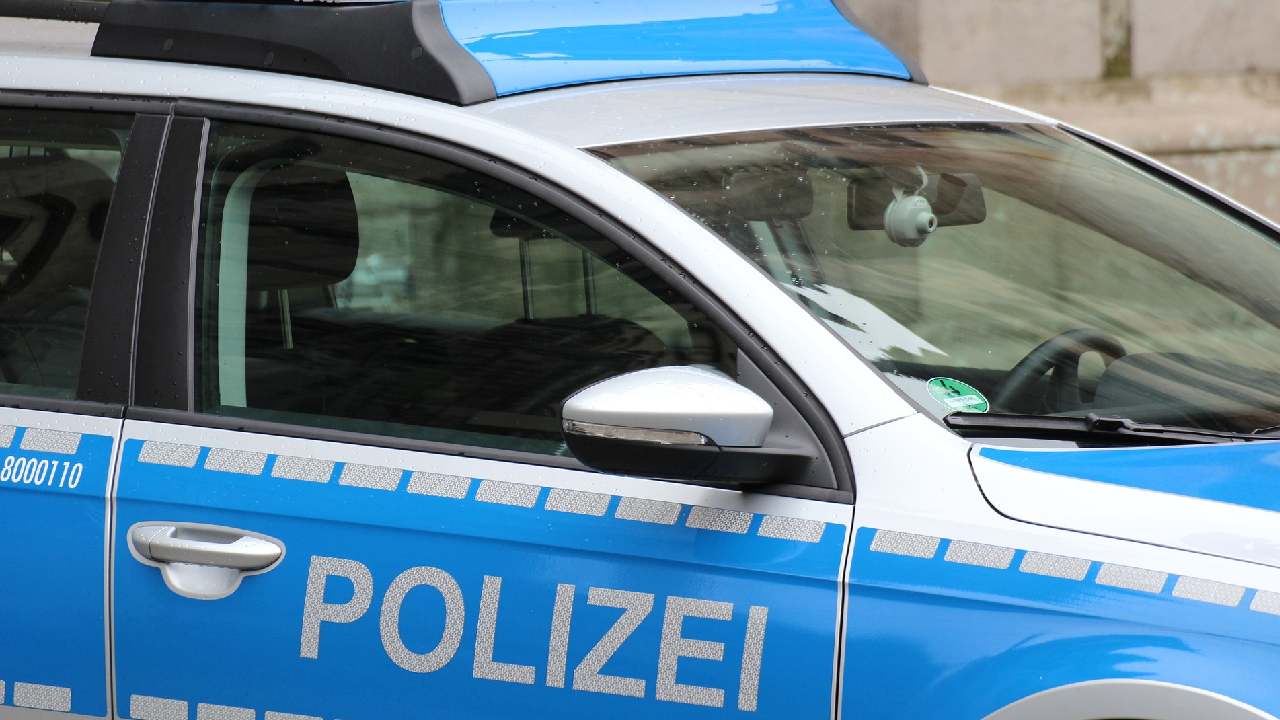 Almanya'da aşırı sağcı saldırı son anda önlendi: Polis istihbarat aldı