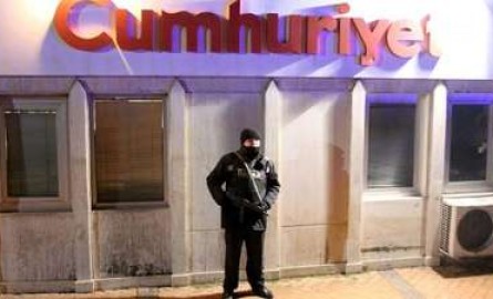 Star Gazetesi: Cumhuriyet’e de kayyum atanacak