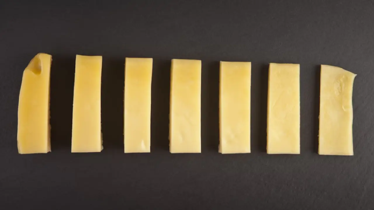 Alman marketlerinde satılan 5 peynir çeşidi acil geri toplatılıyor