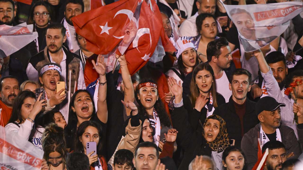 Yeşiller vekili Cemal Bozoğlu: "Görünen o ki Erdoğan'ın AKP'si…"
