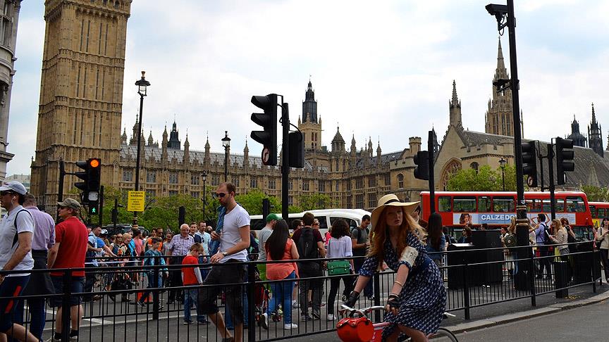'Brexit diğer ülkeleri de tetikleyebilir'