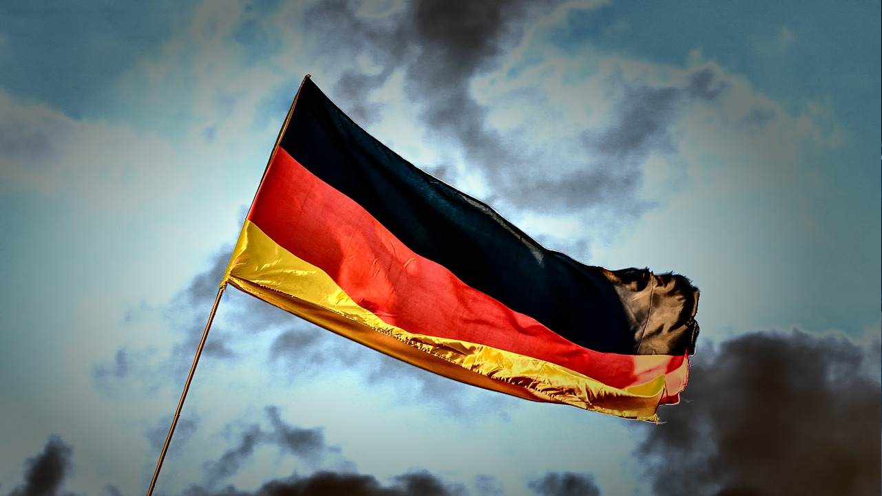 Almanya: "Büyük endişe duyuyoruz"