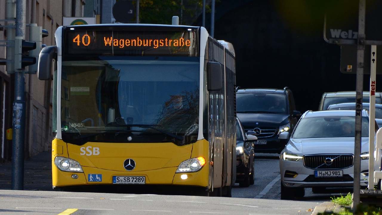Almanya otobüs şoförü arıyor