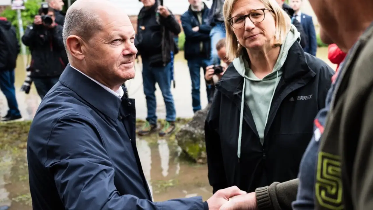 Almanya felaketle boğuştu: Scholz selden etkilenenlere söz verdi