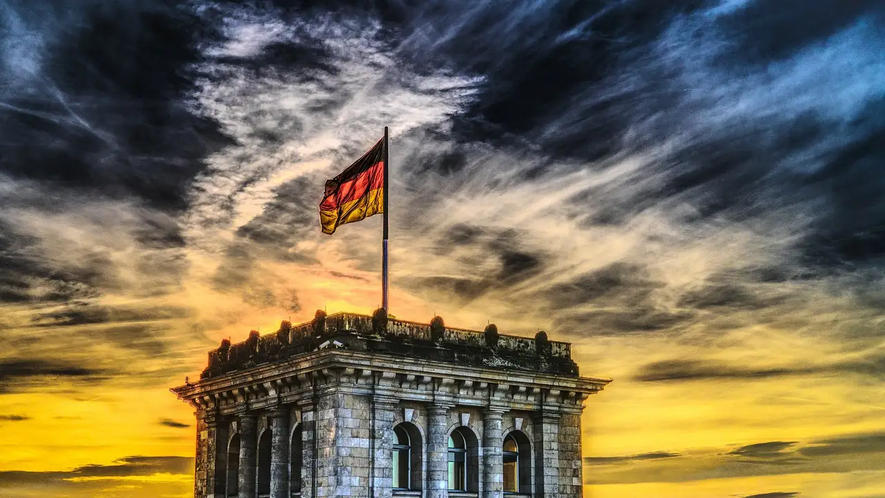Kiel Dünya Ekonomisi Enstitüsü Başkanı Moritz Schularick: "Almanya Avrupa için güvenlik riski"