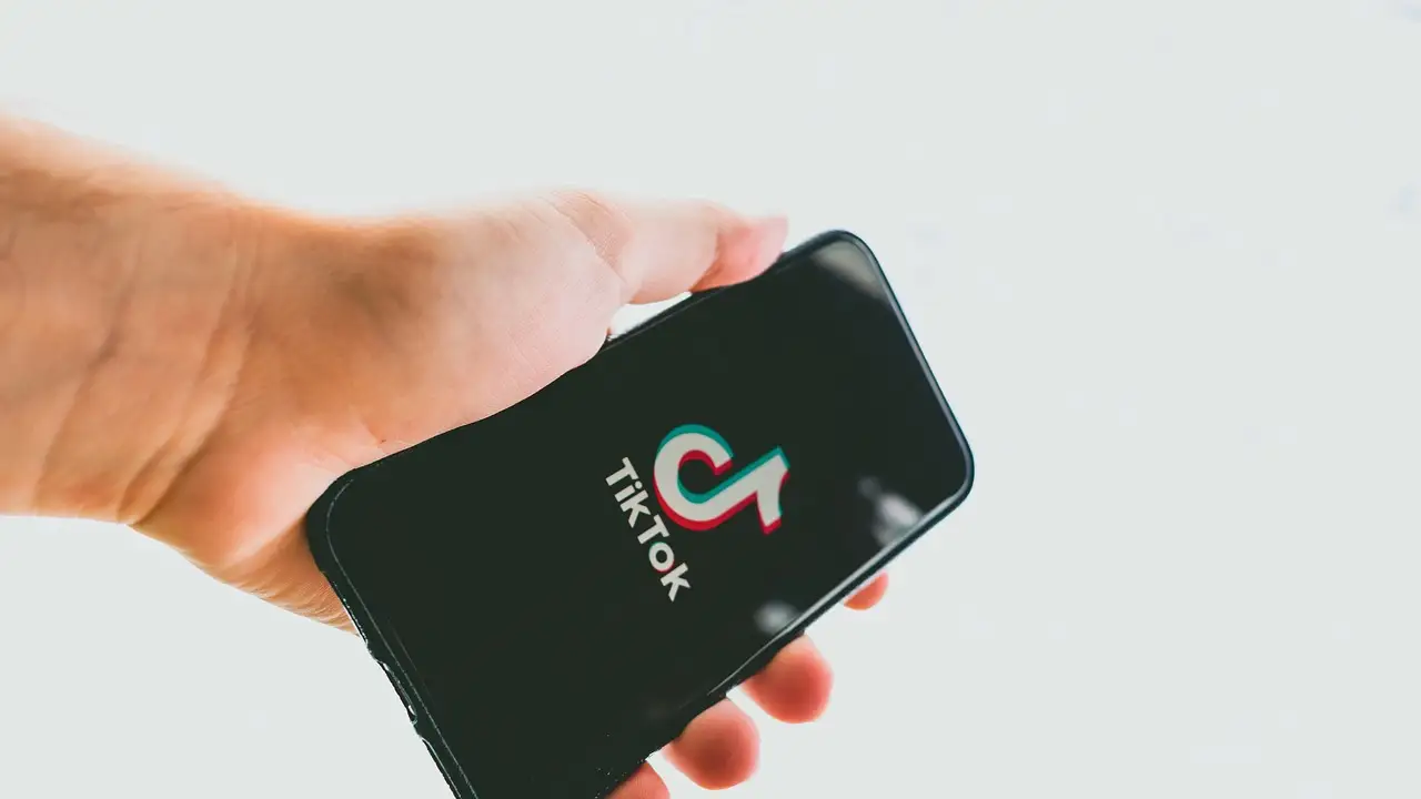 13 yaşındaki kızı TikTok öldürdü