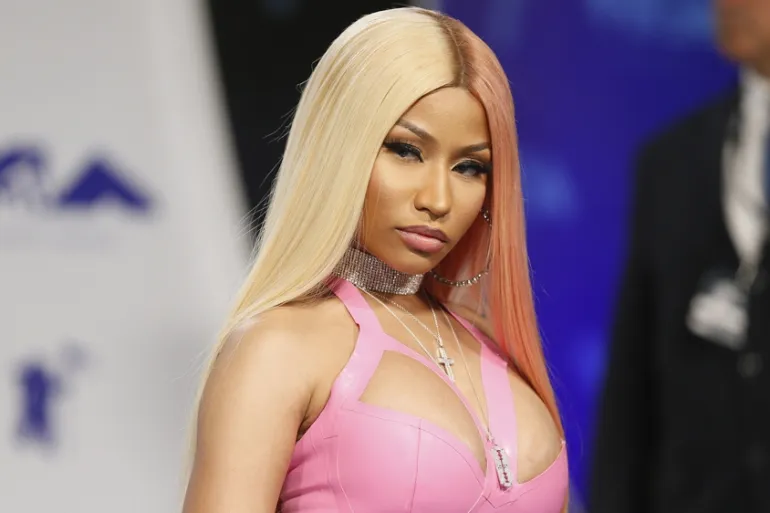 Nicki Minaj Amsterdam'da gözaltına alındı