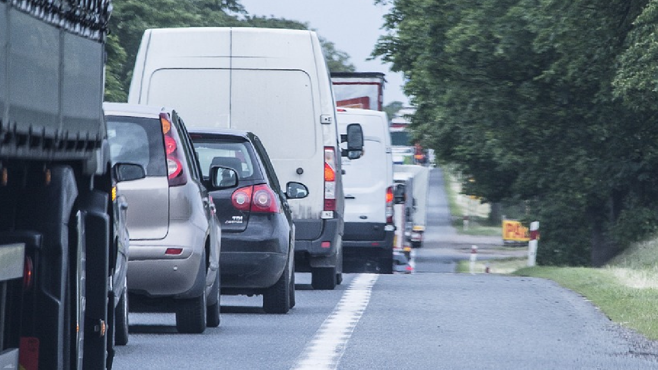 Almanya'da en çok trafik sıkışıklığı hangi şehirde: Tam 55 saatlik kayıp