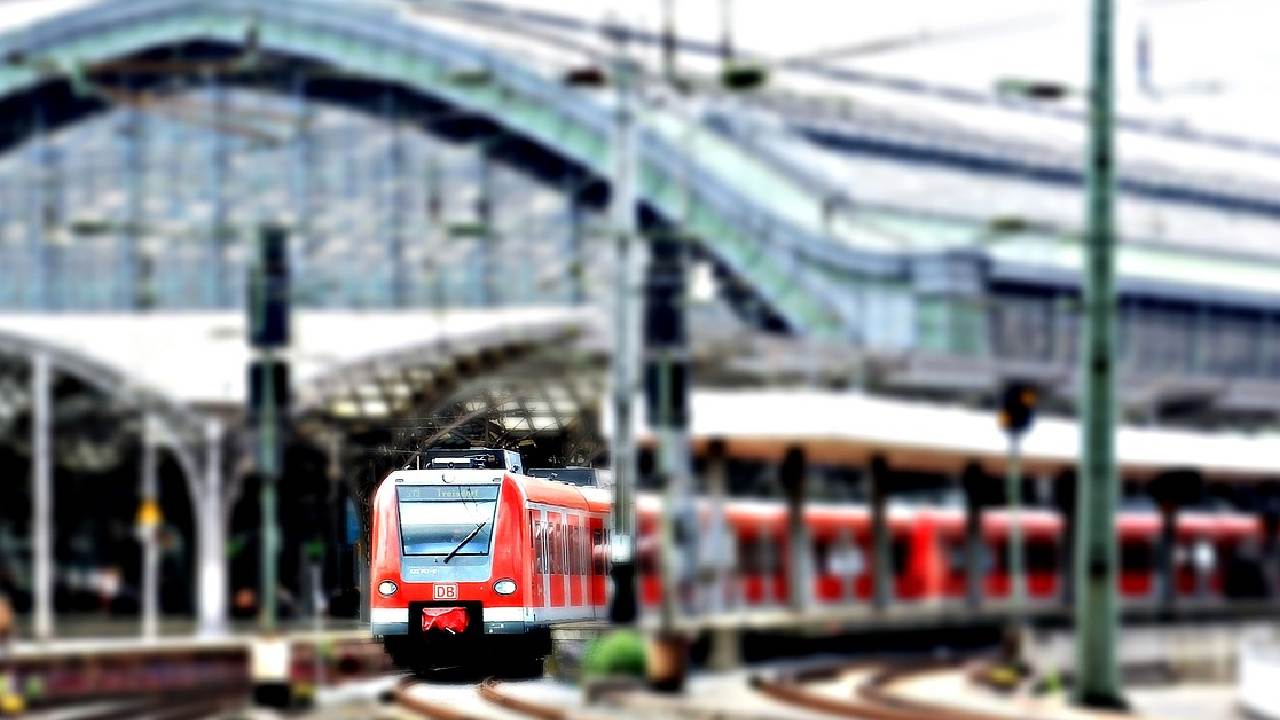 Deutsche Bahn'dan kötü haber: 40 hat tehlikede