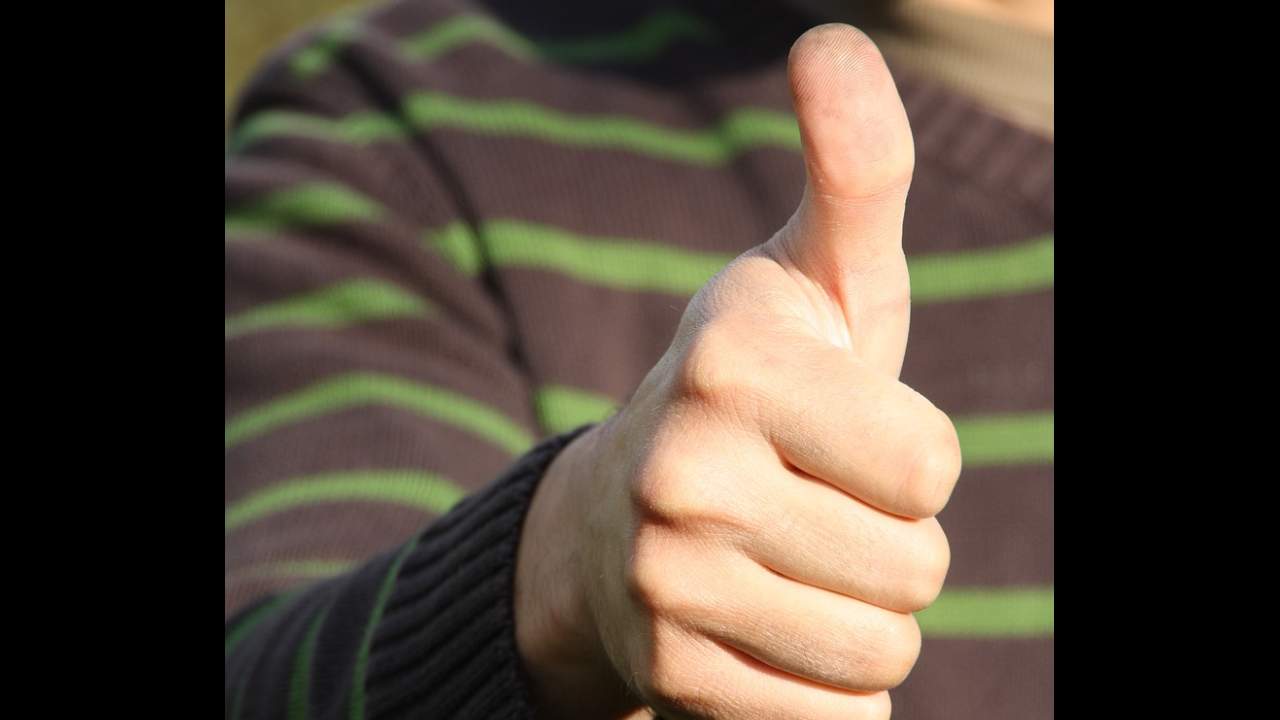 Neden bazı insanların başparmakları çok kısadır