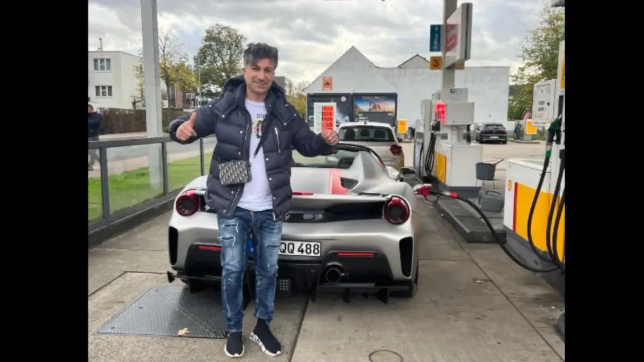Almanya'nın loto milyoneri “Chico”, Ferrari'sini üzülerek satıyor
