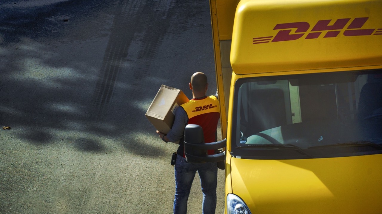 DHL 20 katlı binaya "can güvenliğinden" dolayı teslimatı durdurdu