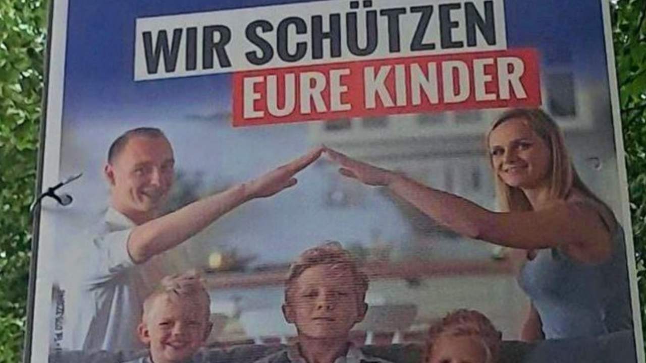 AfD'den skandal afiş... Suçlamaları kabul etmediler