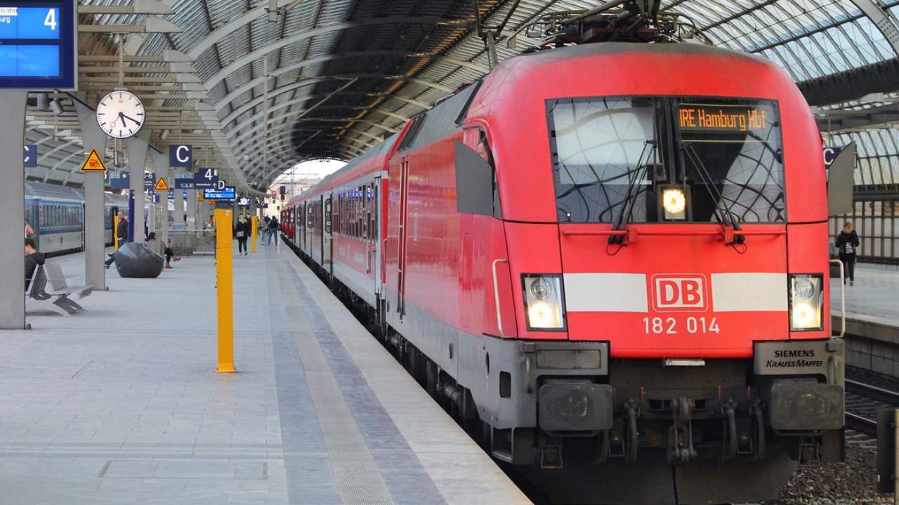 Deutsche Bahn'dan sadece yolcular değil çalışanlar da şikayetçi