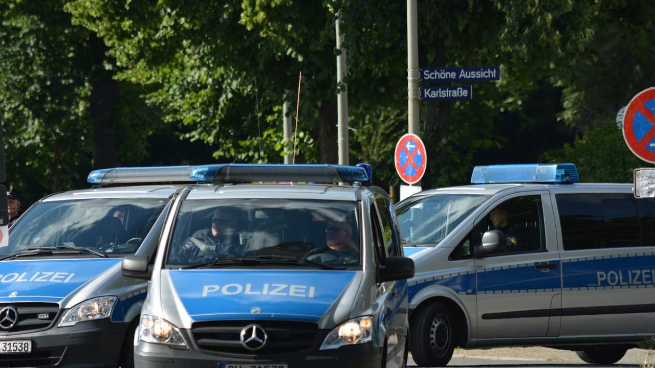 Hamburg'daki "Filistin kampı" Alman siyasetçilerin hedefinde: Kapatın