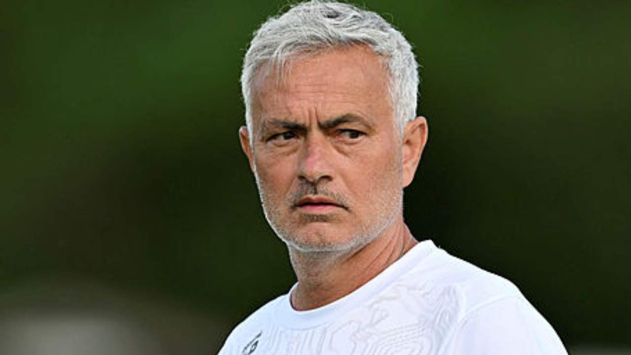 Fenerbahçe'nin elenmesi Alman basınında: "Mourinho homurdanıyor!"