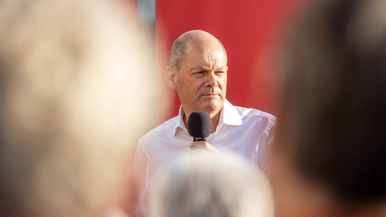 Scholz ile birlikte görünmek istemediğini açıkladı