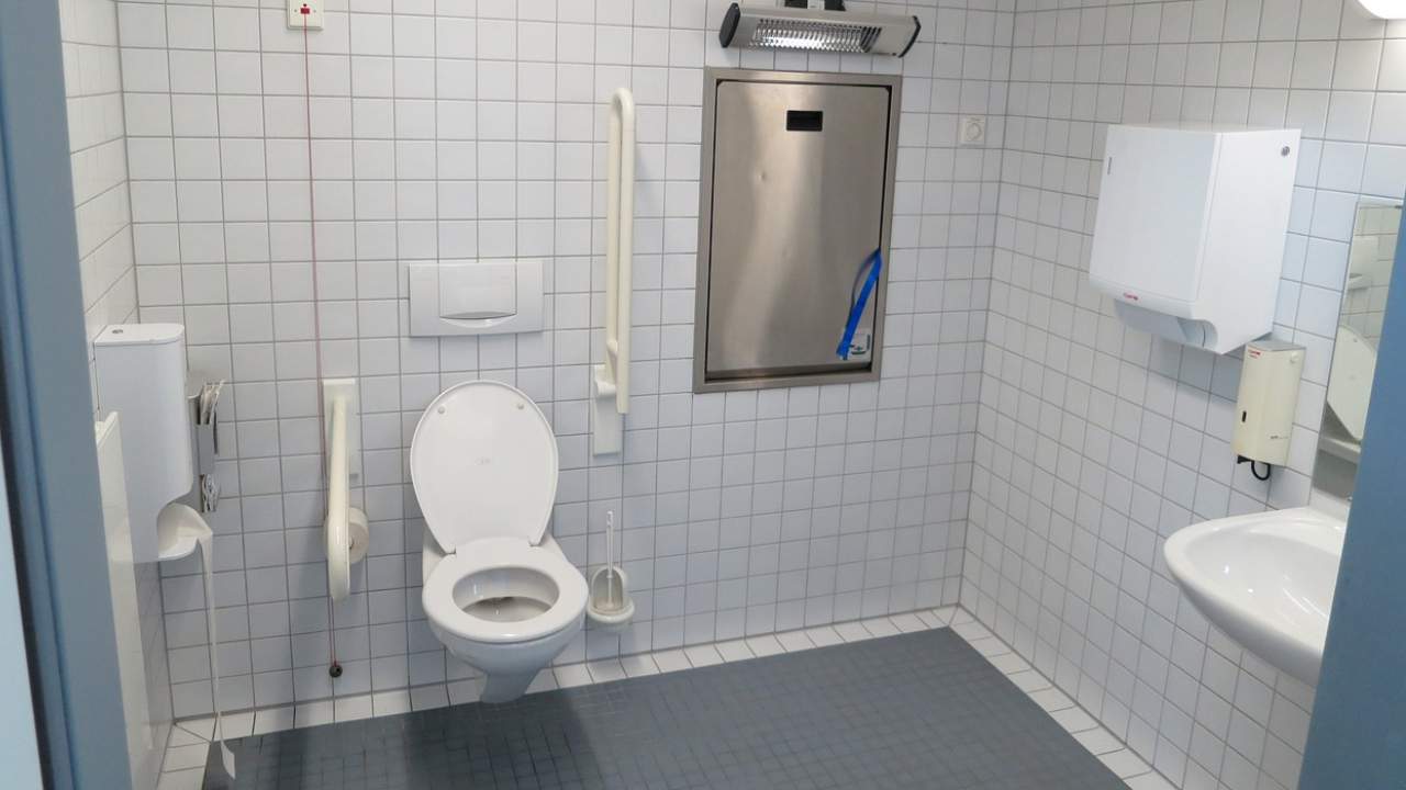 Tayland'da trajik olay: Tuvaleti temizleyen 3 kadın öldü