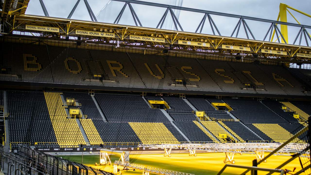 Nuri Şahin, Borussia Dortmund kadrosundan iki yıldızı kadro dışı bıraktı