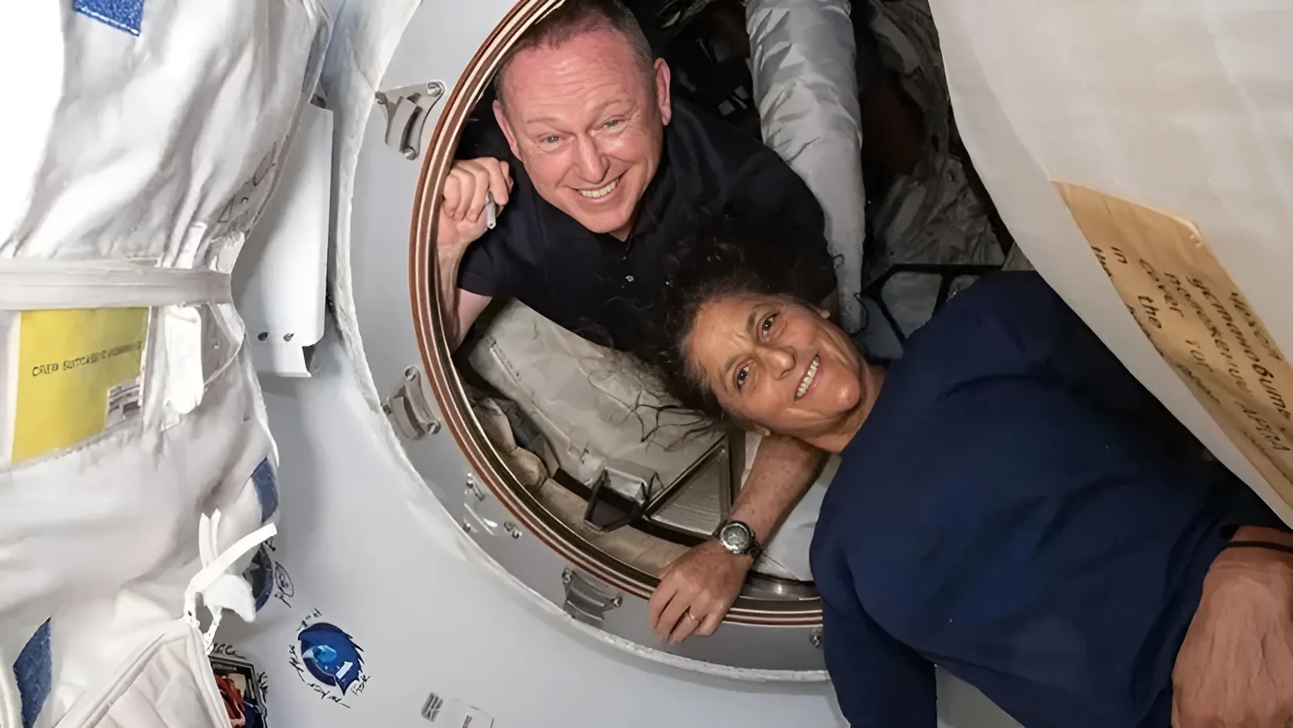 NASA, uzayda mahsur kalan astronotların dönüşünü 2025’e erteledi