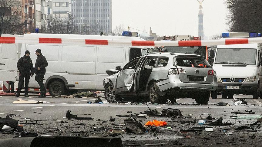 Berlin’de patlatılan araçta organize suç örgütü şüphesi