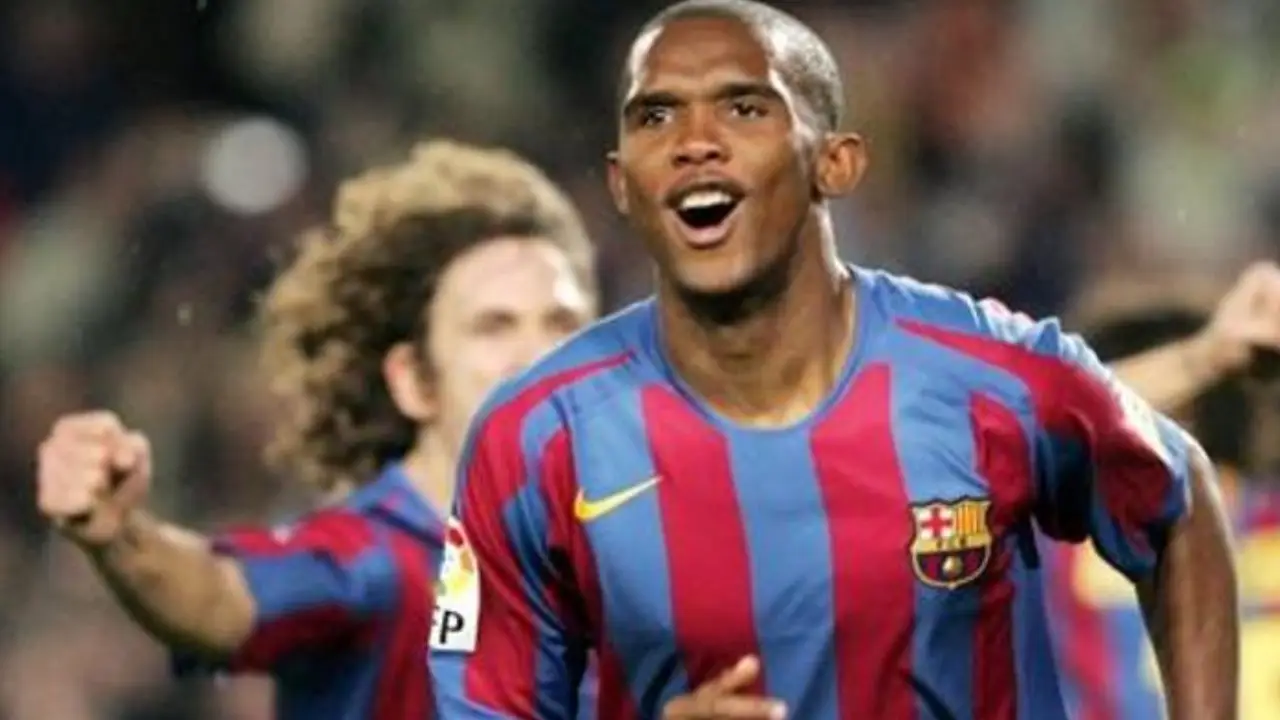 Futbol yıldızı Samuel Eto'ya FIFA'dan stadyum yasağı