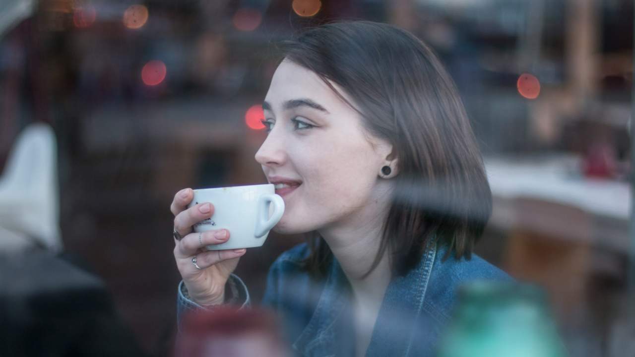 Bremen'de erkeklerin alınmadığı kafe tartışma konusu oldu