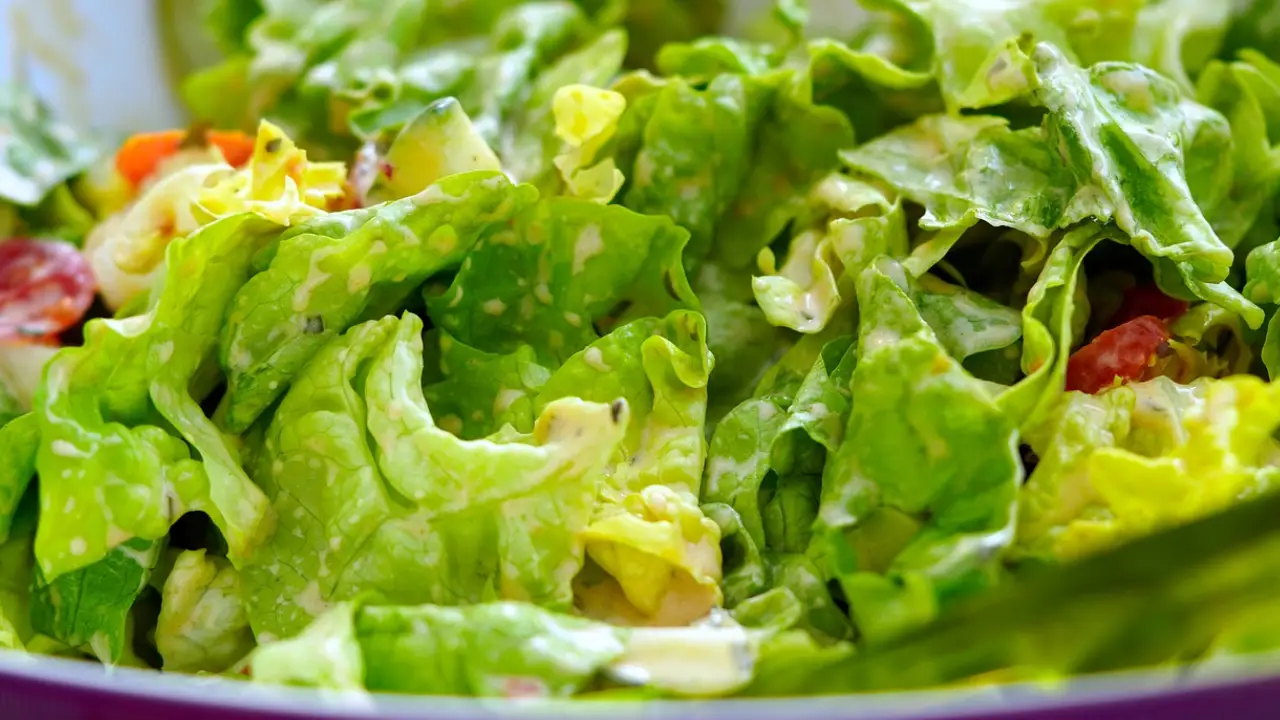 EDEKA'daki salata geri toplatılıyor: Bakteri tespit edildi