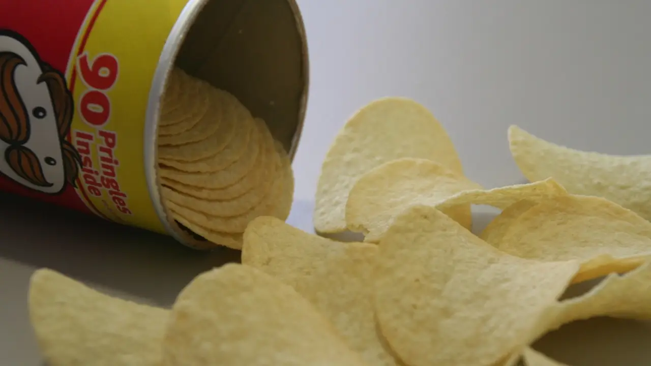 Anlaşmazlık çözüldü... Pringles Edeka raflarına geri dönüyor